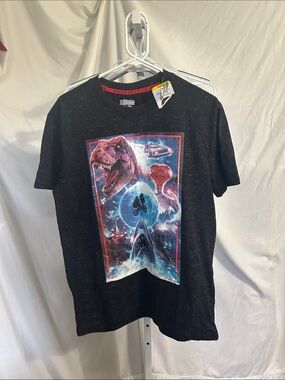 Universal t-shirt